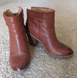 Sofft Women's Gwenith Boot size 7